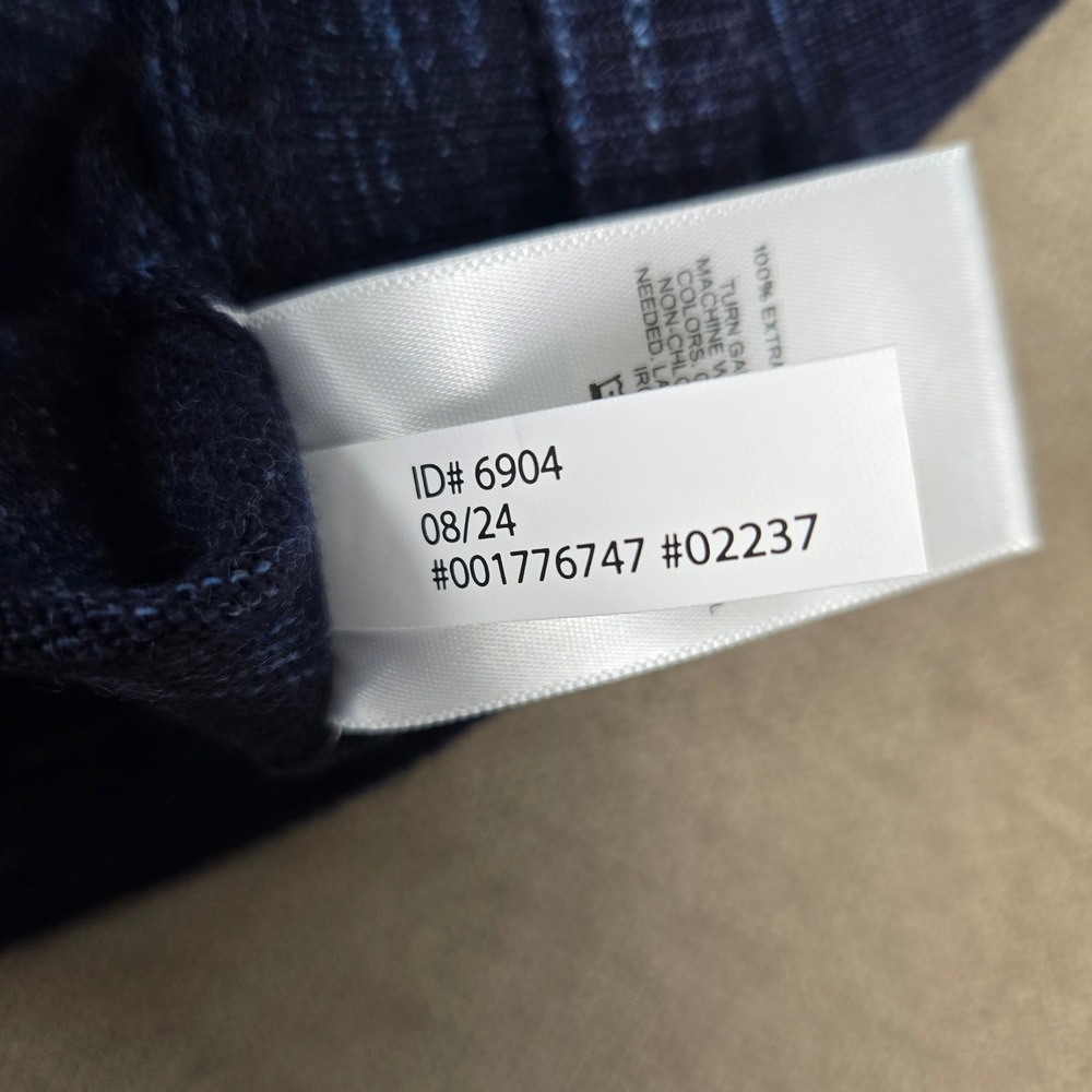 Express Mens Blue Space Dye 100% Extra Fine Merino Wool Crewneck Sweater Medium - Picture 3 of 7